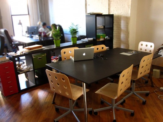 20 Inspirational Home-Based StartUp Workstations